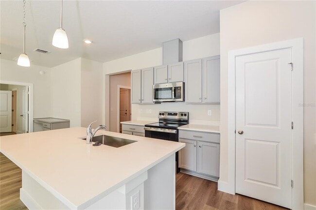 Photo - 332 Whiteheart Dr