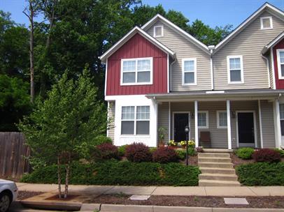 Building Photo - 2435 N Berkshire Rd