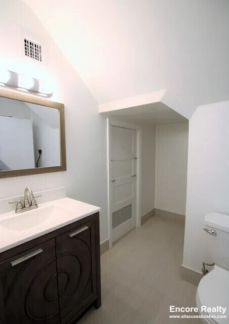 Photo - 1516 Commonwealth Ave