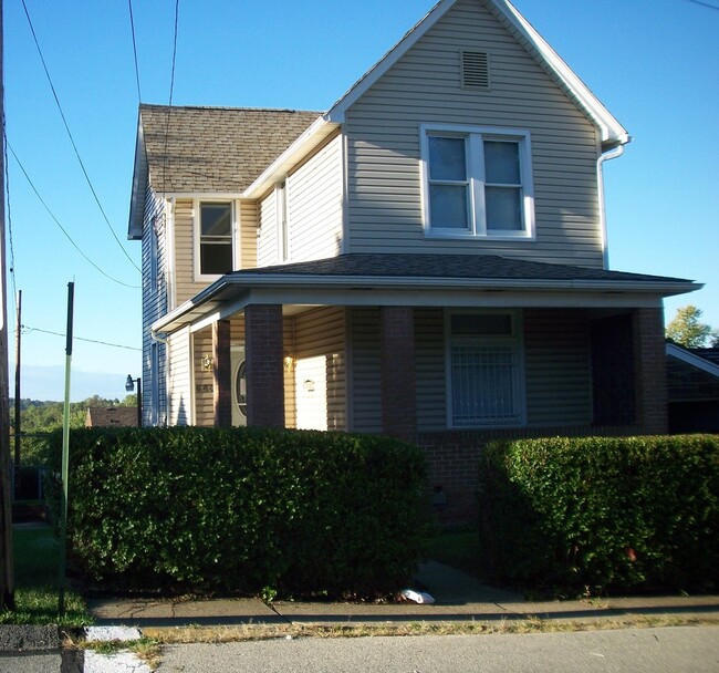 2 BR, 1 1/2 Bath, 2-Story Home for Rent - ... - 2 BR, 1 1/2 Bath, 2-Story Home for Rent - ...