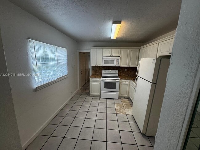 Photo - 1354 SW 26th Ave