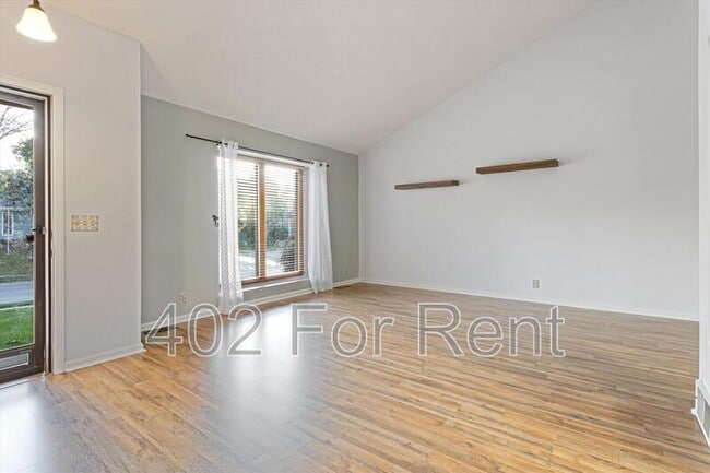 Photo - 5120 S 162nd Ave