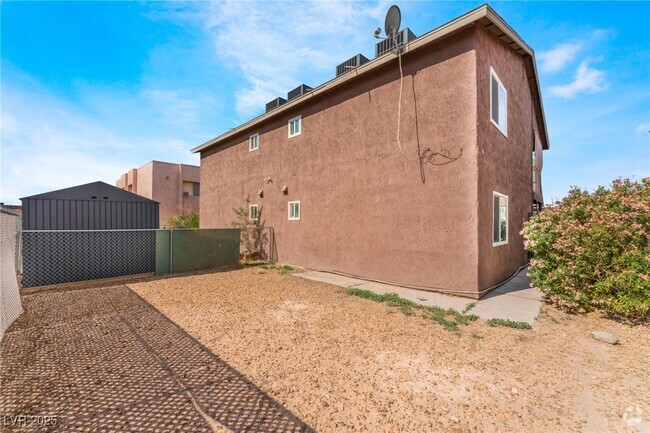 Building Photo - 4156 Zavala St Rental