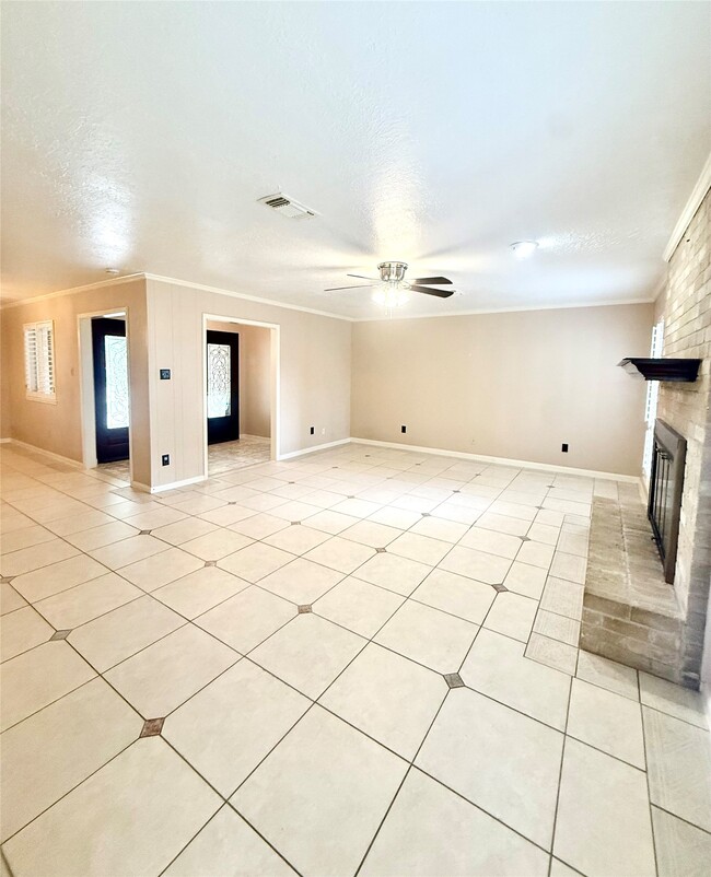 Photo - 14906 Brookpoint Dr