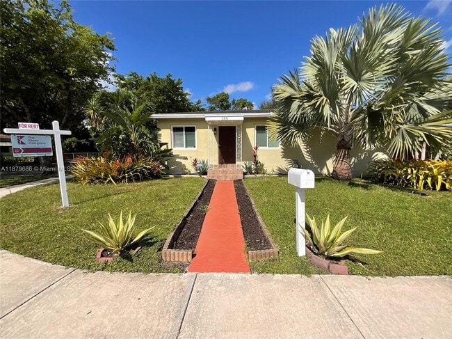 Building Photo - 385 NW 129th St