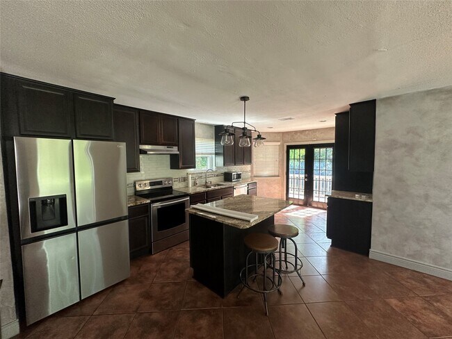 Photo - 12423 Woodlake Ln