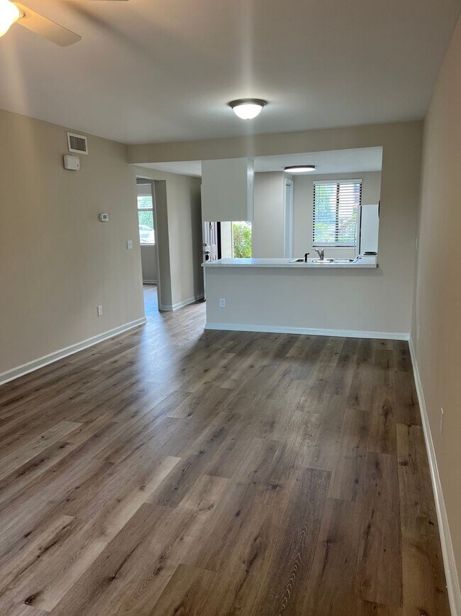 Photo - Condo in great location