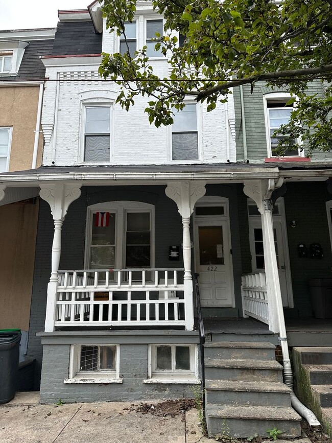 Building Photo - 422 W Allen St Unit 2 Rental
