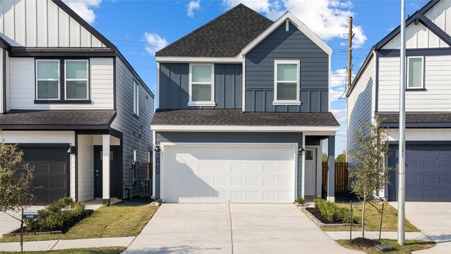 Photo - 2833 Lisburn Ter Ln