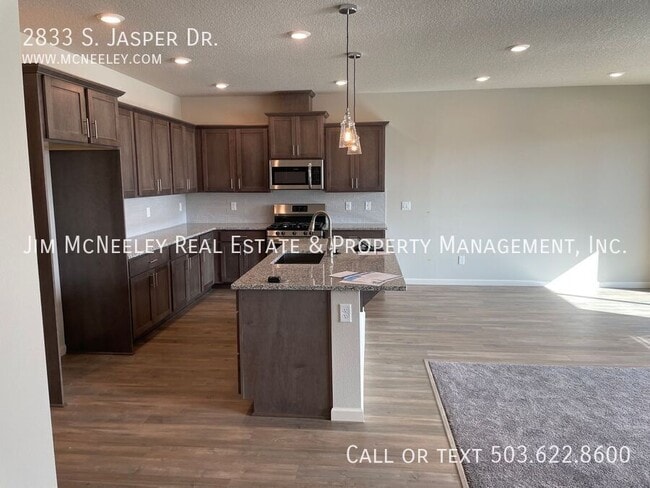 Photo - 2833 S Jasper Dr