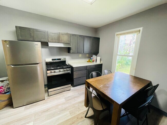 Photo - 5 Walnut St Unit Main