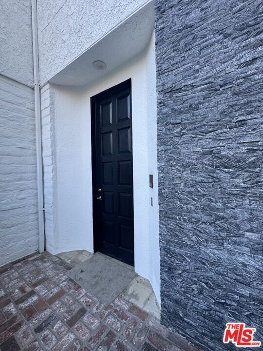 Photo - 1713 Queens Ct