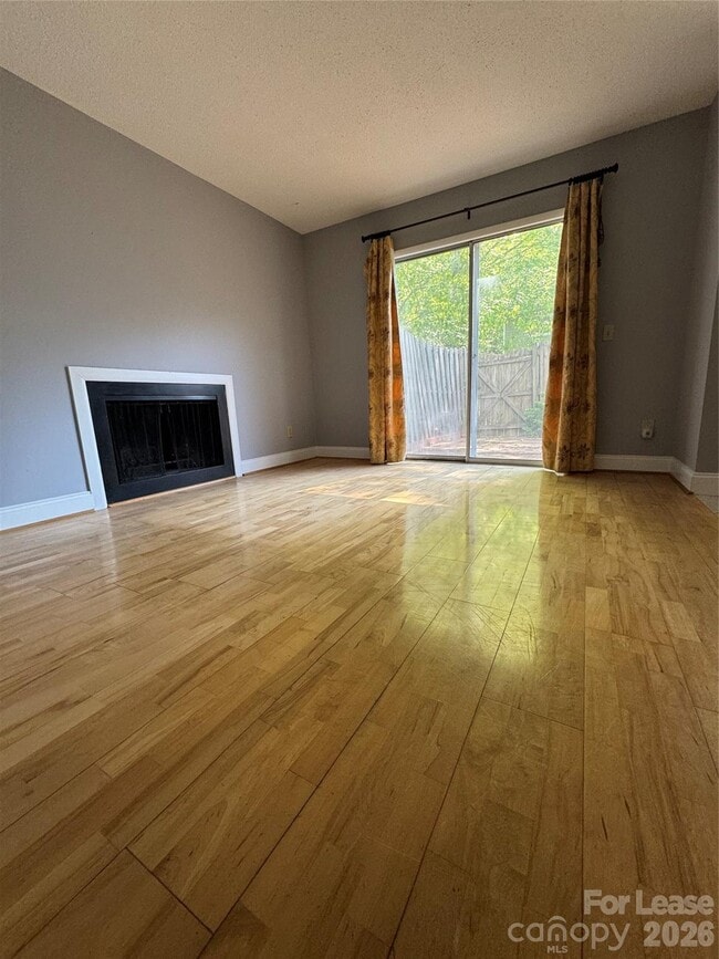 Photo - 3282 Heathstead Place