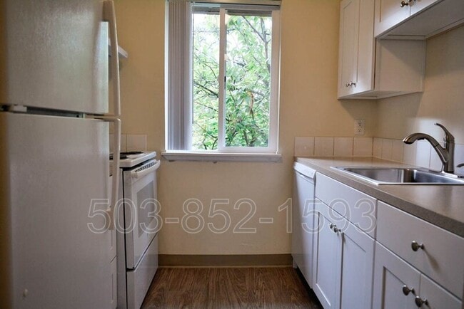 Photo - 20125 SW Tualatin Valley Hwy Unit 5