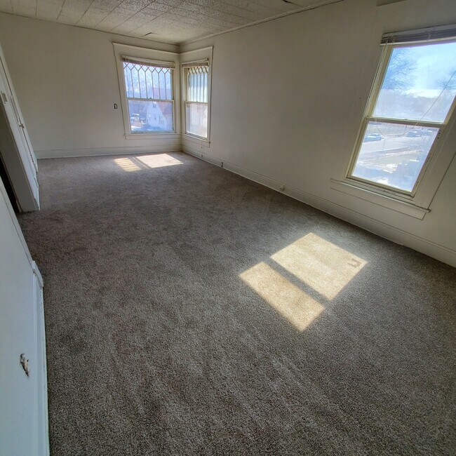 Livingroom - 1438 9th St Unit 3