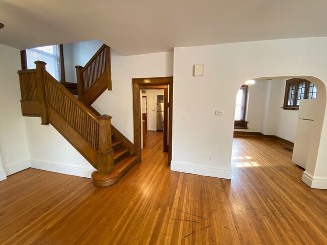 Photo - 137 Frambes Ave Unit 137