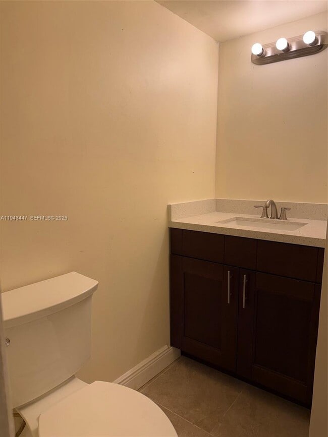 Photo - 15163 NE 6th Ave