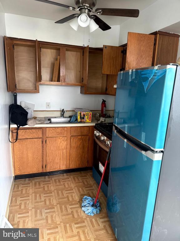 Photo - 7258 Mansfield Ave