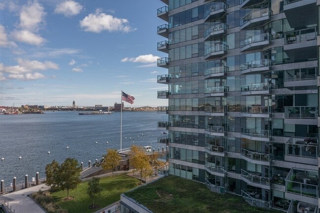 Building Photo - 22 Liberty Drive Unit 7G