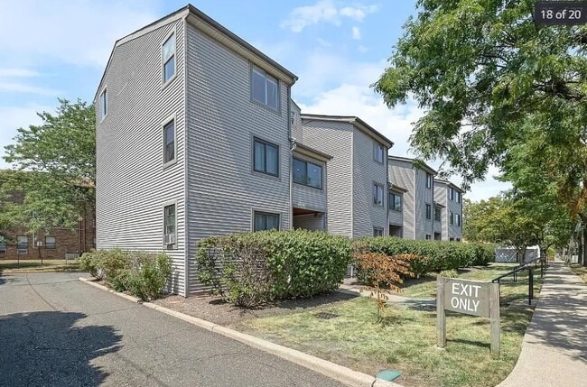 Photo - 741 10th St Unit A