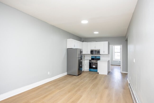 Photo - 174 Van Siclen Ave