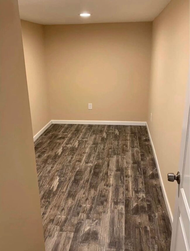 1363 Milton Pl Unit 1363 Milton Pl - Unit B