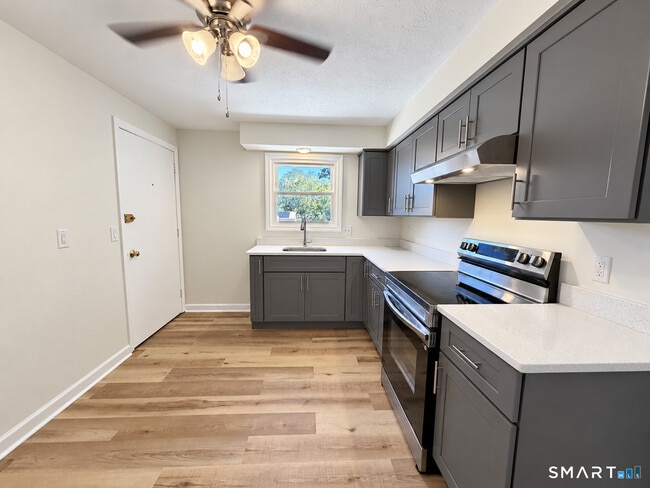 21 Weybosset St Unit 4