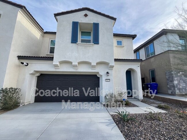 Photo - 76279 Cambridge Dr