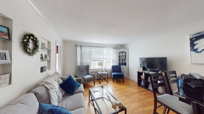 Photo - 12 Kilsyth Terrace Condo Unit 44