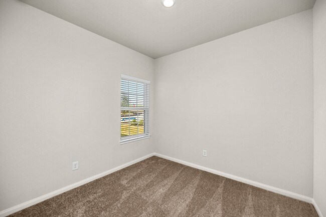 Photo - 6406 Winter Elm St