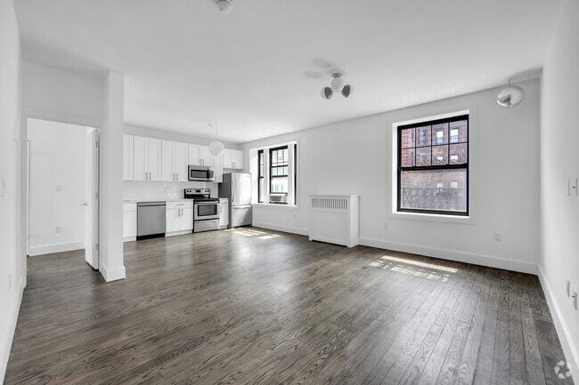 Building Photo - 35 Clarkson Ave Unit C1 Rental