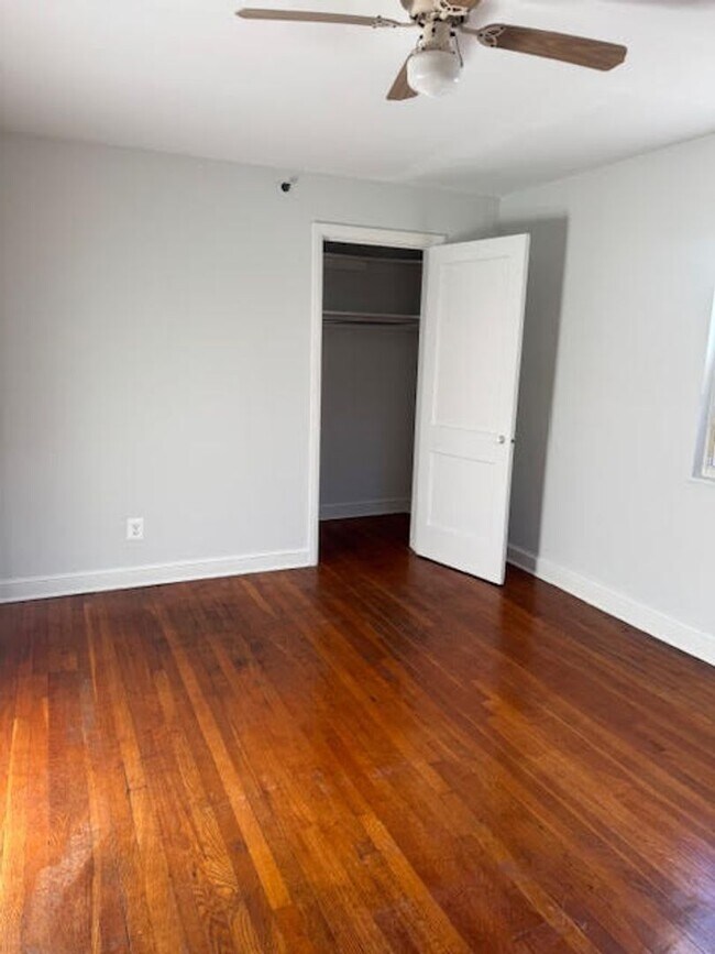 Photo - 4835 Indian Ln Unit #202