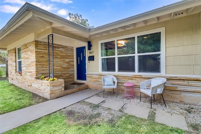 Photo - 1807 Princeton Ave