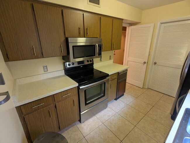 Photo - True Florida Living