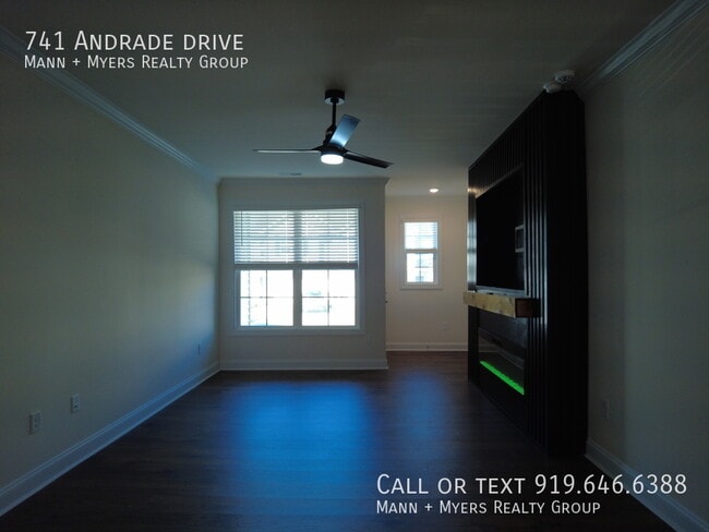 Photo - 741 Andrade Dr