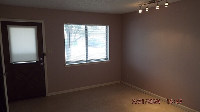 Photo - 8302 Glen Mont Dr Unit 4