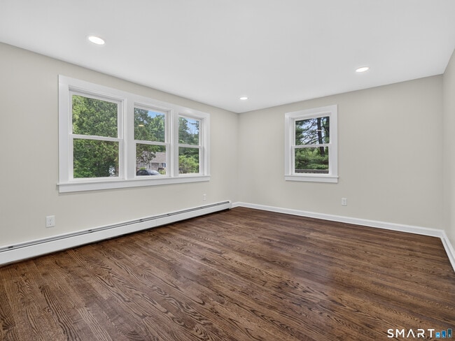 Photo - 1039 N Rd