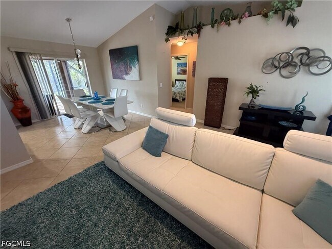 Photo - 3005 SW 8th Pl