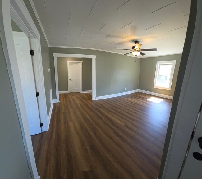Photo - 1105 Pennton Ave SW
