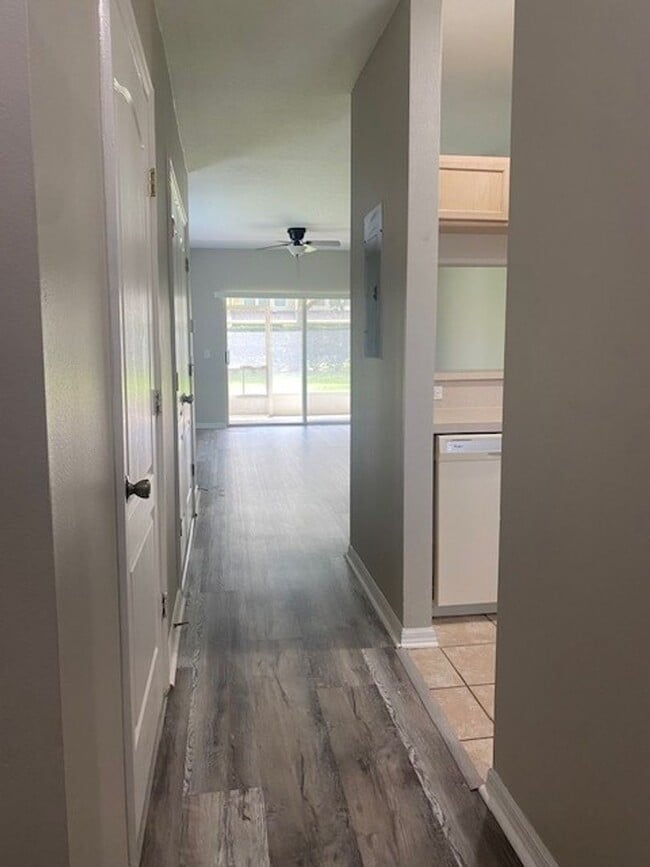 Photo - BEAUTIFUL 2BR/1.5BA TOWNHOUSE IN HAMPTON PARK