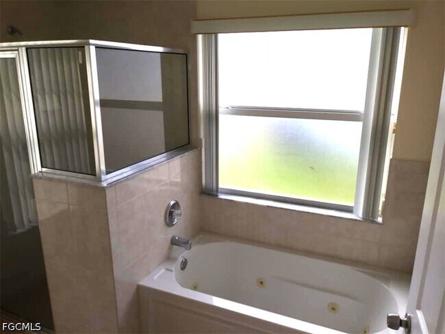 Photo - 5546 Beck St