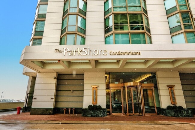 Building Photo - 195 N Harbor Dr Unit 406