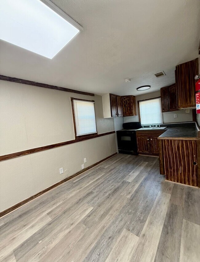 Photo - 2 Bed/1 Bath House