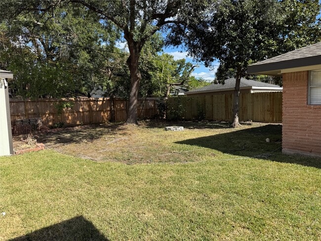 Photo - 5810 Cheena Dr