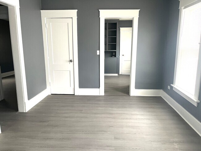 Photo - 548 E 7th St Unit 548