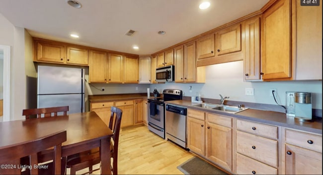 Photo - 2411 Brownsboro Rd