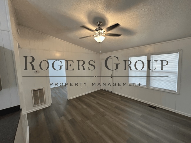 Photo - 212-214 Crozier St Unit 212 Crozier St
