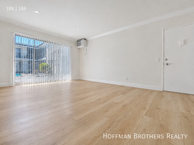 12410 Chandler Blvd Unit 23