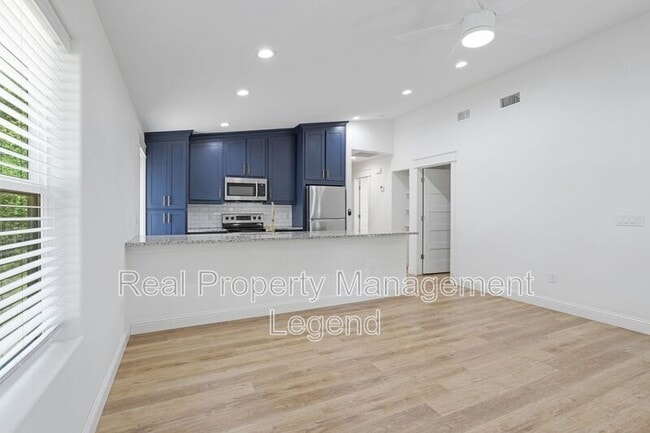 Photo - 1011 W Hull St