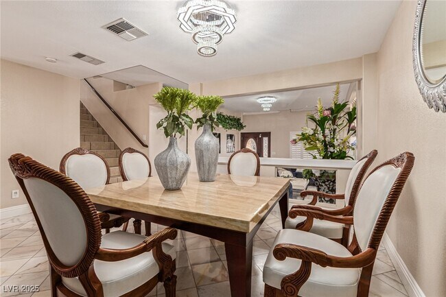 Photo - 9523 Coral Bell Ct